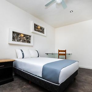 Capital O Hotel Joyma Suites, San Luis